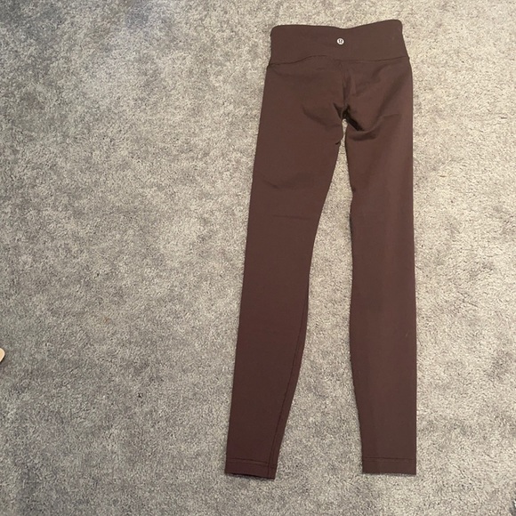 LuluLemon Leggings - Picture 2 of 3